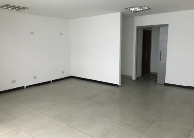 CV-00027 SALON 4