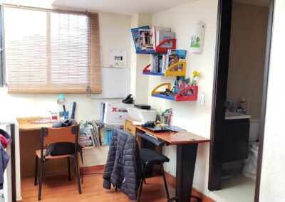CV 00025 ESTUDIO