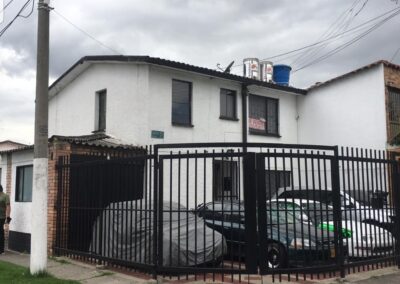 CV 00060 FACHADA 1